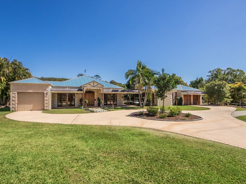 21 Dungogie Drive, Tallebudgera QLD 4228