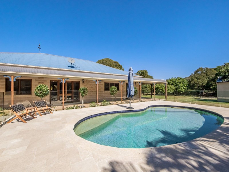 21 Dungogie Drive, Tallebudgera QLD 4228