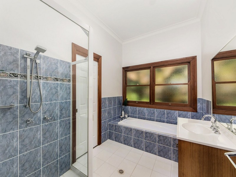 21 Dungogie Drive, Tallebudgera QLD 4228