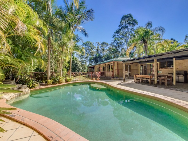 2-4 Friesian Court, Tallebudgera QLD 4228