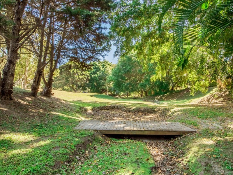 2-4 Friesian Court, Tallebudgera QLD 4228