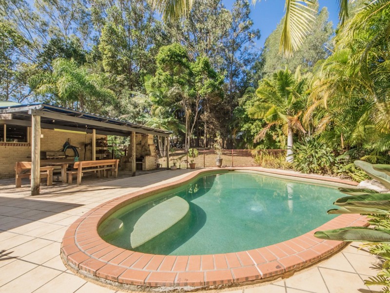 2-4 Friesian Court, Tallebudgera QLD 4228