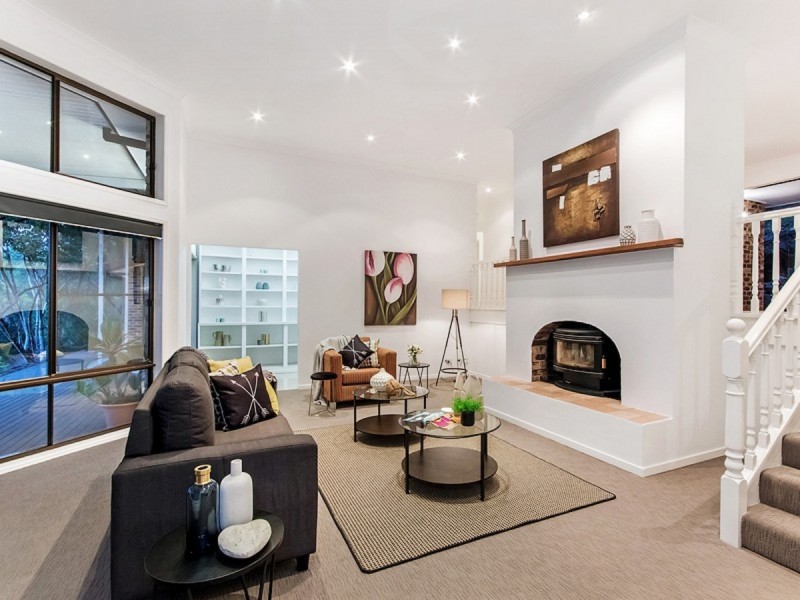 6 Akama Court, Mudgeeraba QLD 4213