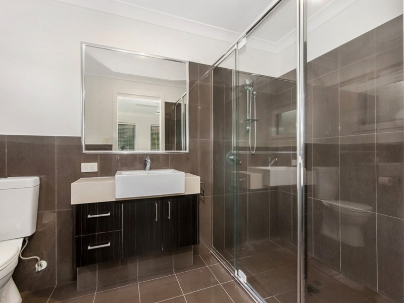 5 Wilcox Close, Reedy Creek QLD 4227