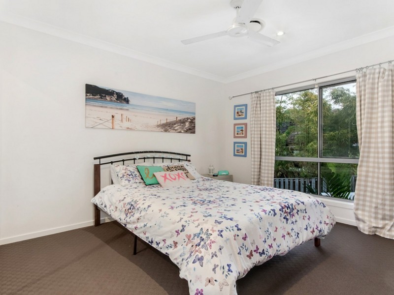 5 Wilcox Close, Reedy Creek QLD 4227