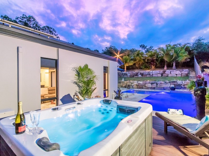 2 Sormano Street, Reedy Creek QLD 4227