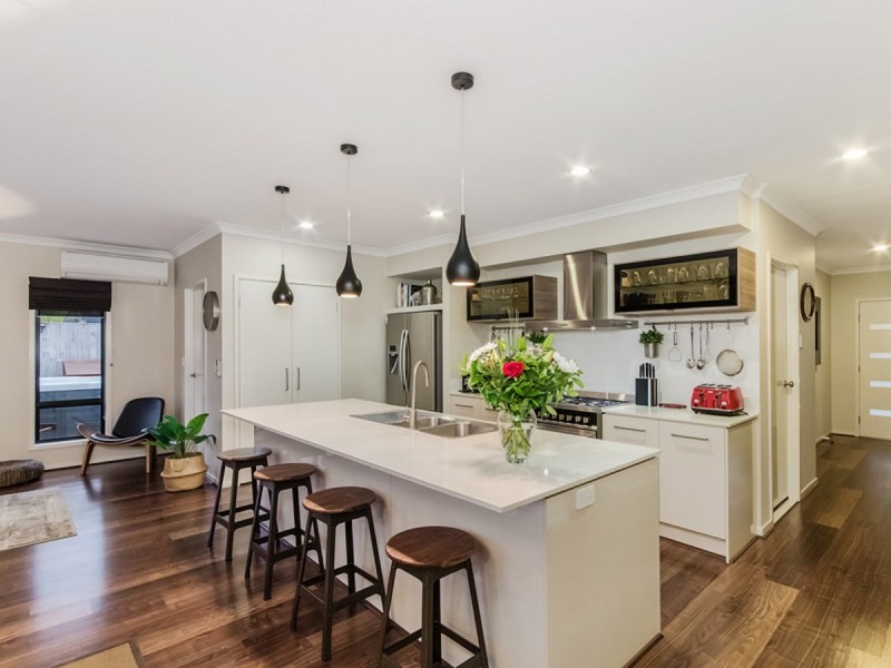 2 Sormano Street, Reedy Creek QLD 4227