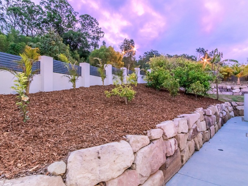 2 Sormano Street, Reedy Creek QLD 4227