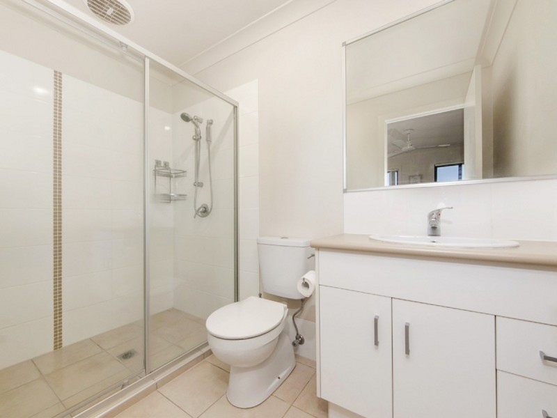 13/5 Faculty Crescent, Mudgeeraba QLD 4213