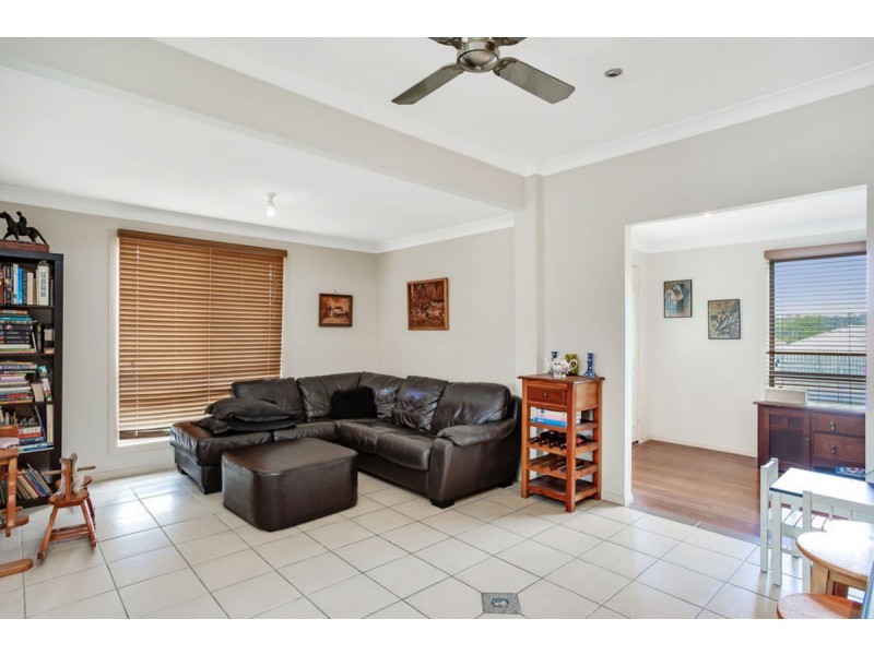 1/92 Wallandra Road, Tallai QLD 4213