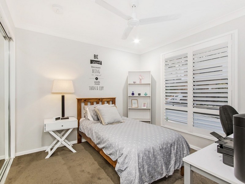 2 Greenview Place, Reedy Creek QLD 4227