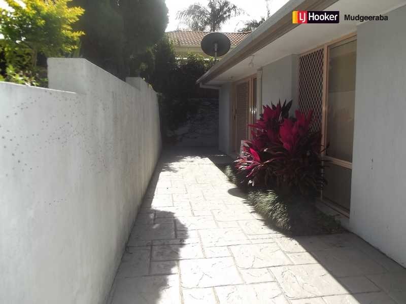 31 Longmorn Cres, Merrimac QLD 4226