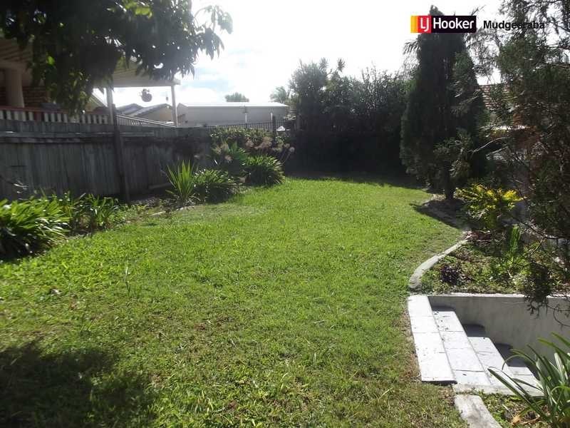 31 Longmorn Cres, Merrimac QLD 4226