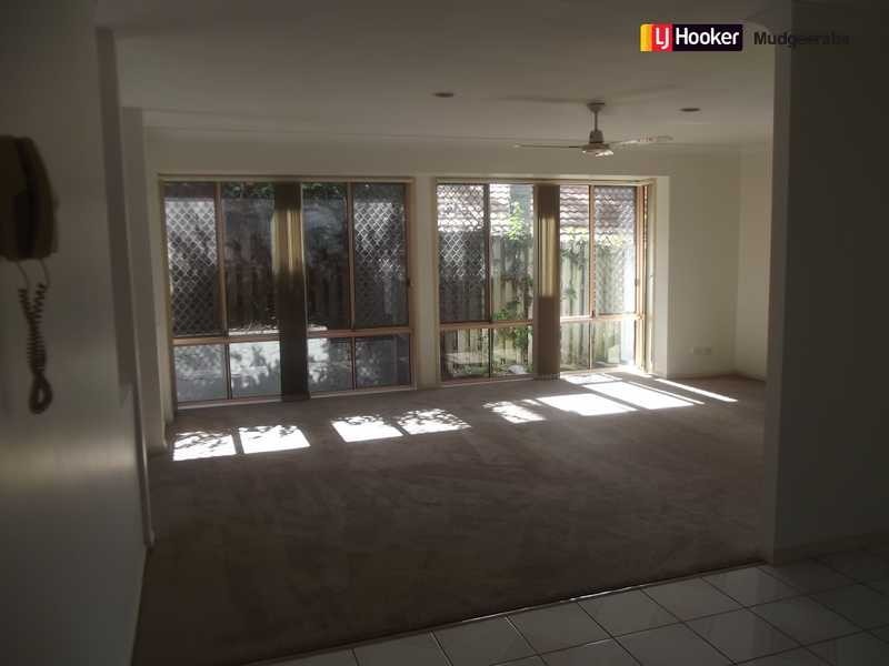 31 Longmorn Cres, Merrimac QLD 4226