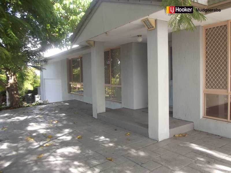 31 Longmorn Cres, Merrimac QLD 4226