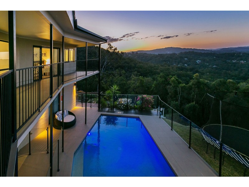 125 Strawberry Road, Bonogin QLD 4213