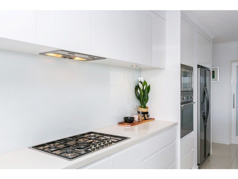 125 Strawberry Road, Bonogin QLD 4213