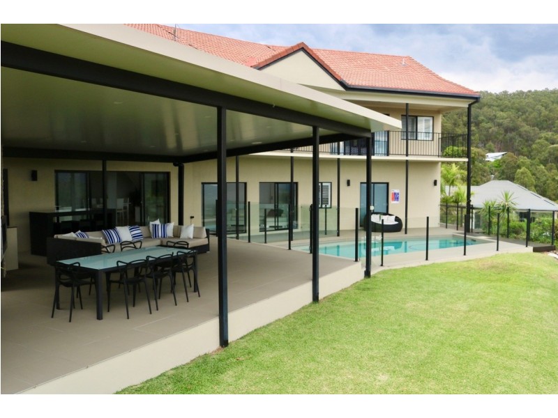 125 Strawberry Road, Bonogin QLD 4213