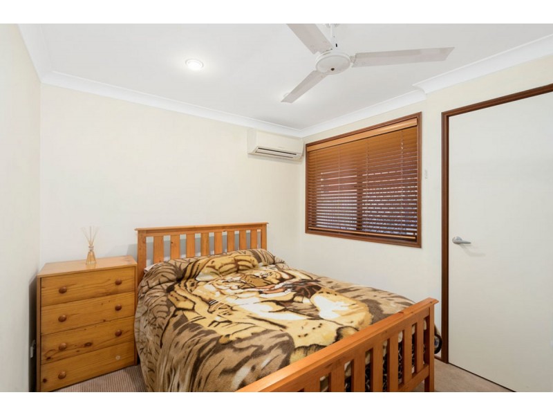 30 Madigan Road, Carrara QLD 4211