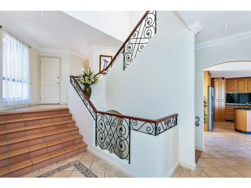 117 Strawberry Road, Bonogin QLD 4213