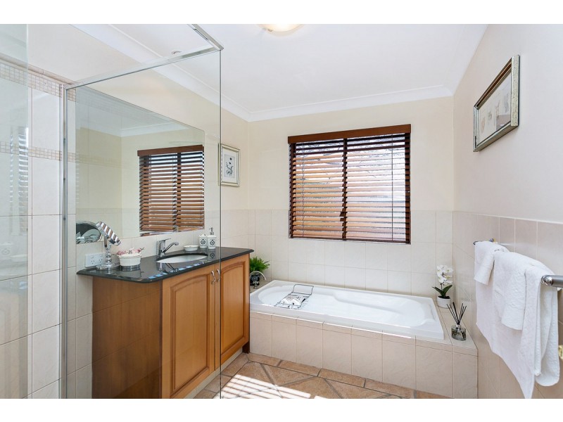 117 Strawberry Road, Bonogin QLD 4213