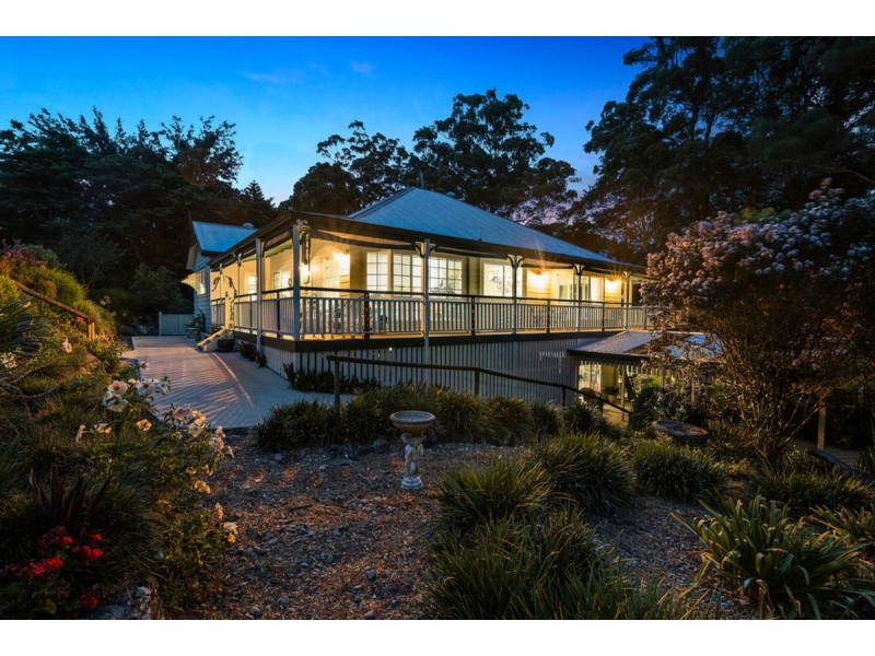 11 Wisteria Court, Tallebudgera Valley QLD 4228