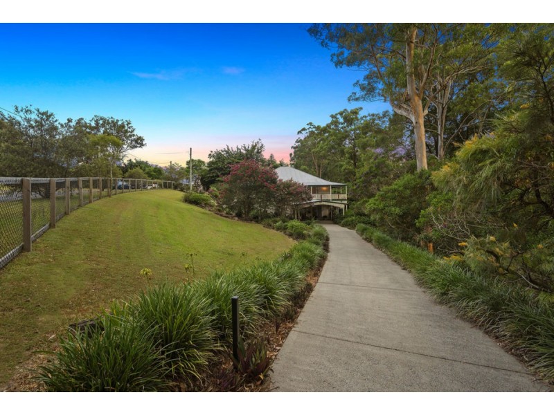11 Wisteria Court, Tallebudgera Valley QLD 4228