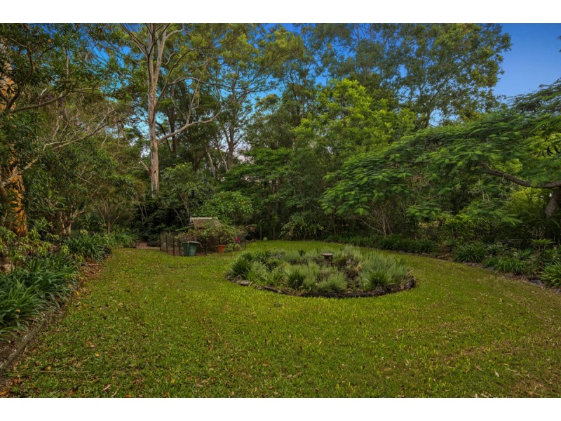 11 Wisteria Court, Tallebudgera Valley QLD 4228