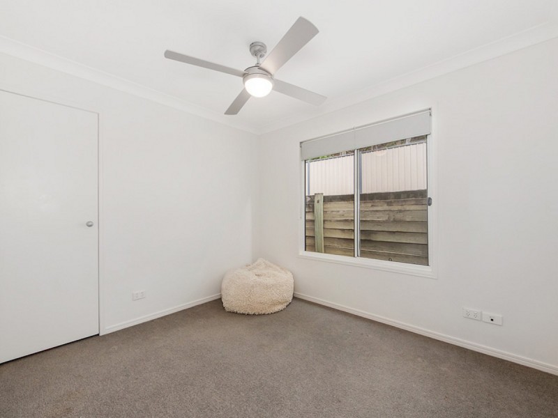 30 Foothill Street, Elanora QLD 4221