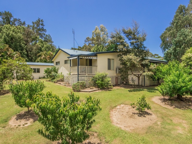 16 Tyalla Court, Tallebudgera QLD 4228