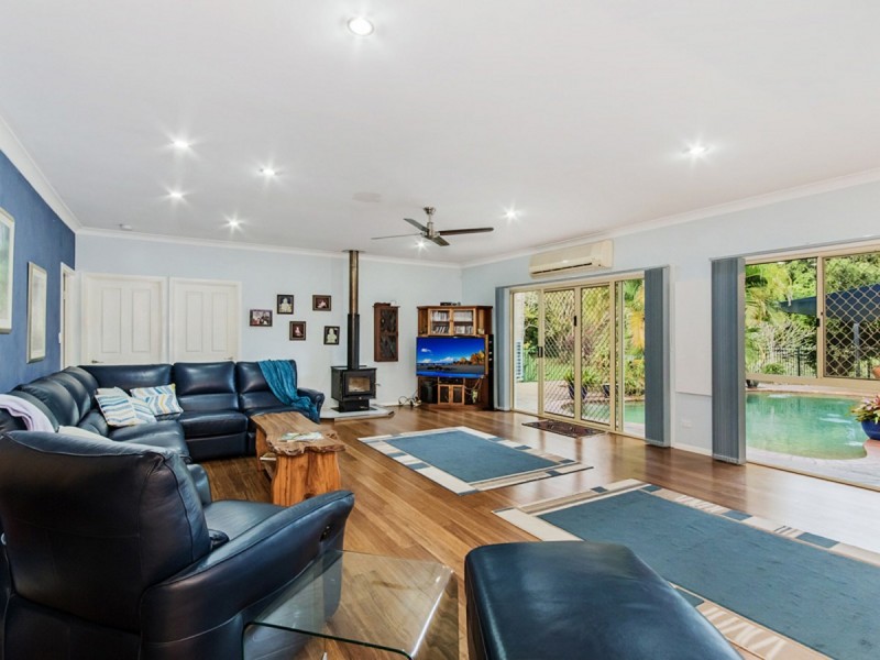 16 Tyalla Court, Tallebudgera QLD 4228