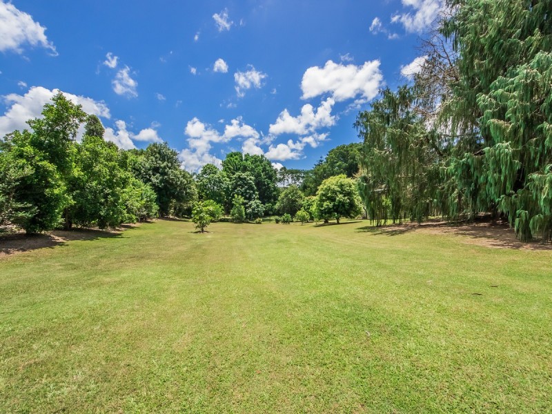 16 Tyalla Court, Tallebudgera QLD 4228