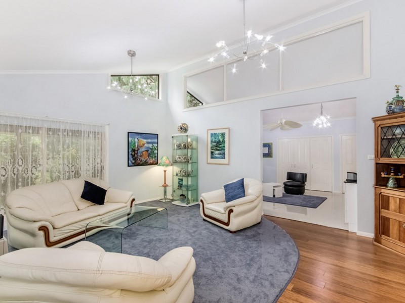 16 Tyalla Court, Tallebudgera QLD 4228