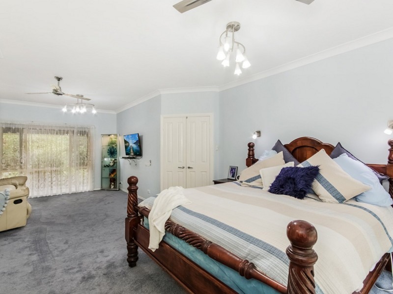 16 Tyalla Court, Tallebudgera QLD 4228