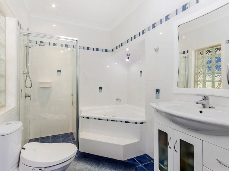 16 Tyalla Court, Tallebudgera QLD 4228