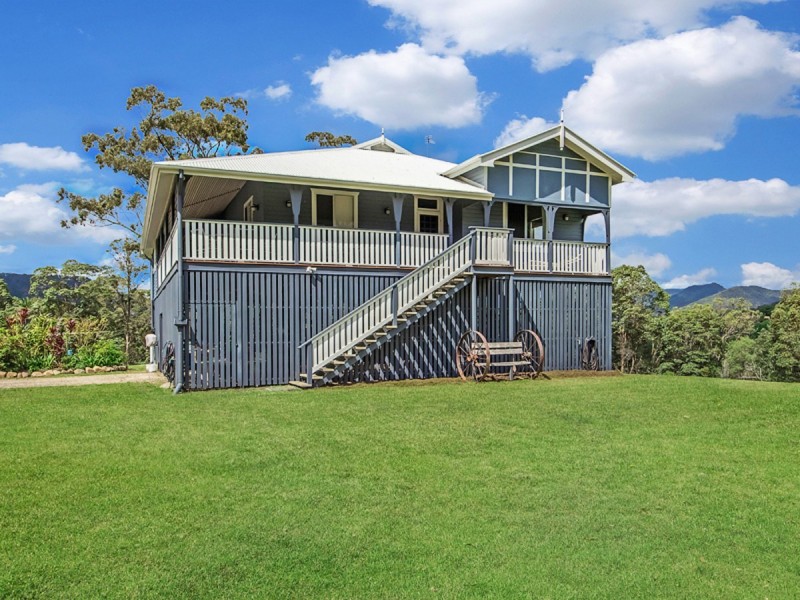 828 Tallebudgera Creek Road, Tallebudgera Valley QLD 4228