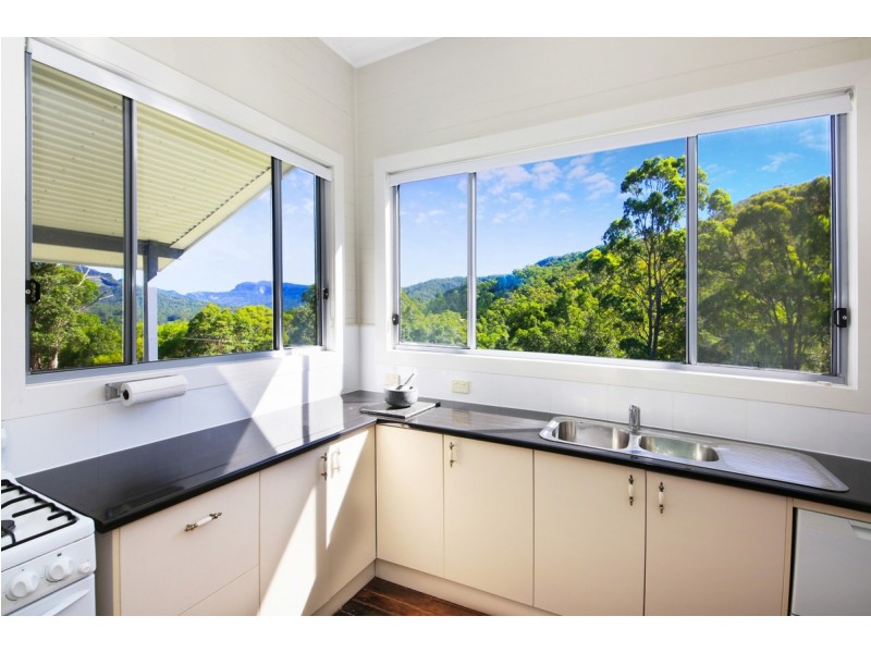 828 Tallebudgera Creek Road, Tallebudgera Valley QLD 4228