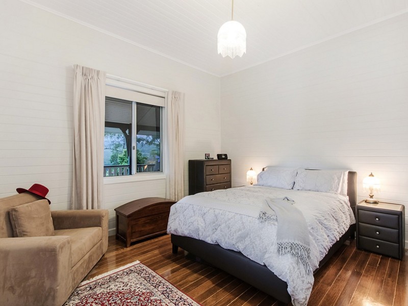 828 Tallebudgera Creek Road, Tallebudgera Valley QLD 4228