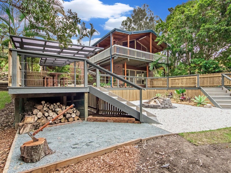 8 Coorabin Court, Tallebudgera QLD 4228