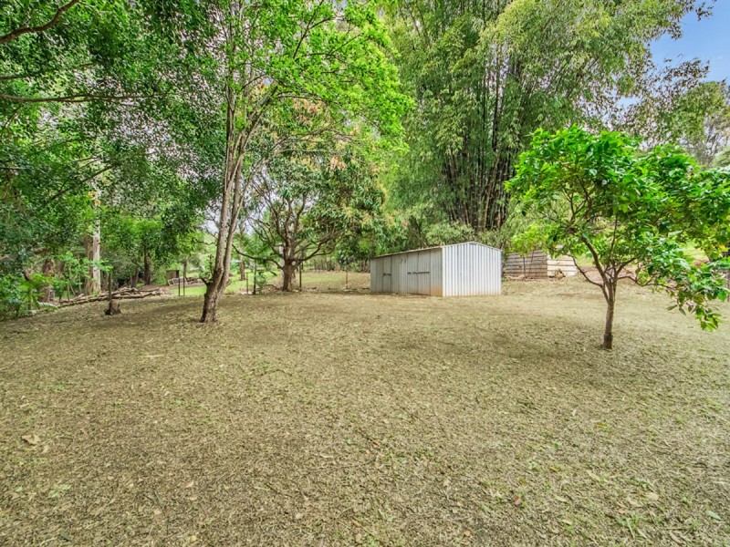 8 Coorabin Court, Tallebudgera QLD 4228