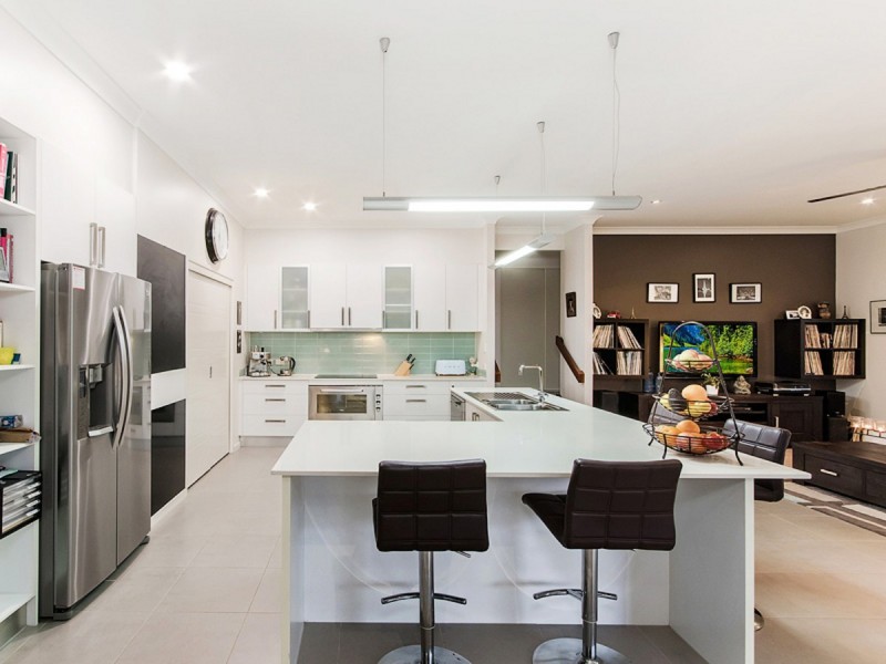 9 Rustyplum Court, Reedy Creek QLD 4227