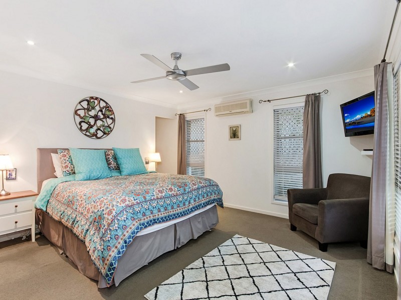 9 Rustyplum Court, Reedy Creek QLD 4227