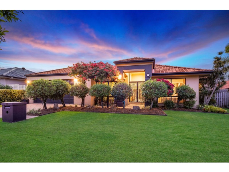 44 Lancewood Circuit, Robina QLD 4226