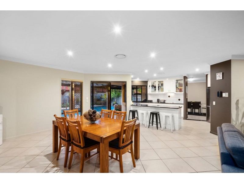 44 Lancewood Circuit, Robina QLD 4226