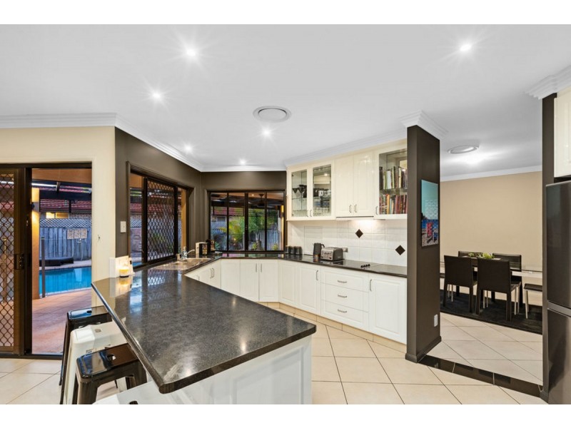 44 Lancewood Circuit, Robina QLD 4226