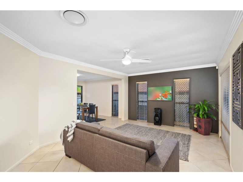 44 Lancewood Circuit, Robina QLD 4226