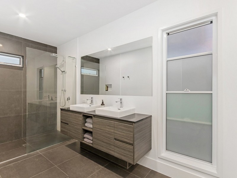 6 Horizon Place, Reedy Creek QLD 4227