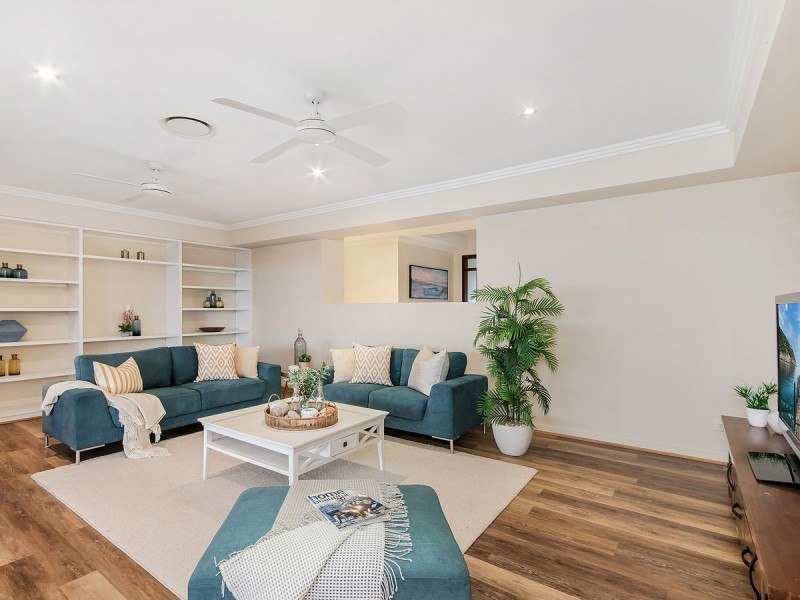 25 Southern Skies Avenue, Reedy Creek QLD 4227