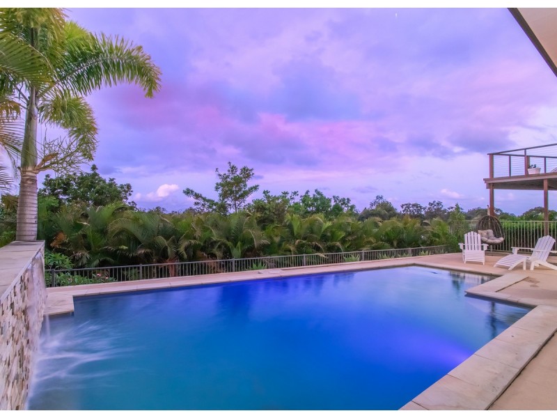 25 Southern Skies Avenue, Reedy Creek QLD 4227