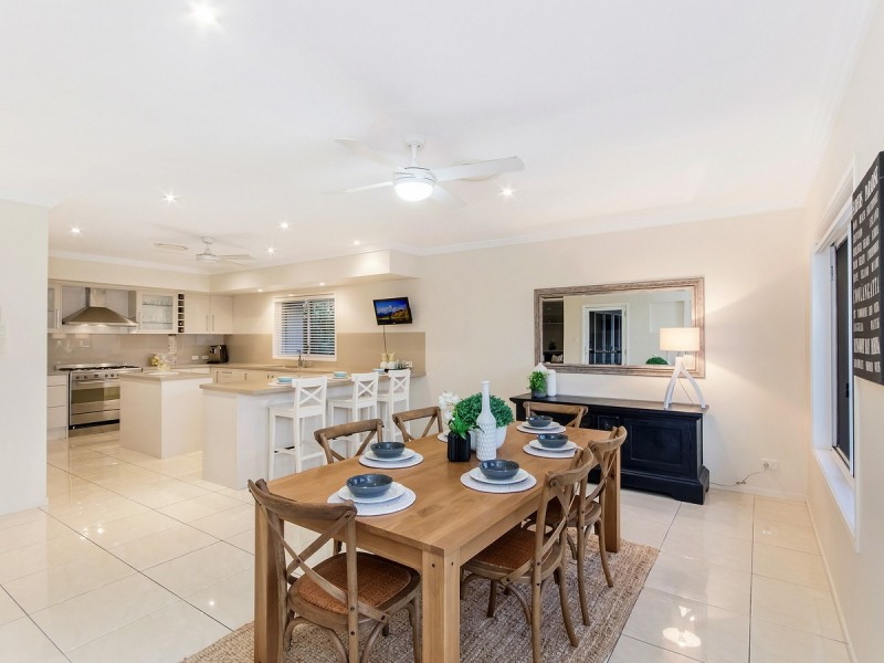 25 Southern Skies Avenue, Reedy Creek QLD 4227